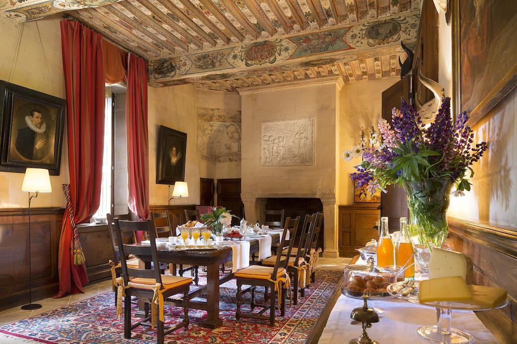 Chateau De Beneauville Panzió Petiville  Kültér fotó